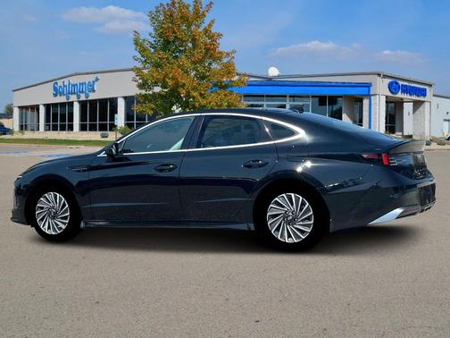 2025 Hyundai SONATA Hybrid SEL