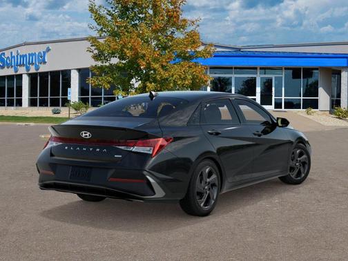 2026 Hyundai ELANTRA HEV SEL Sport