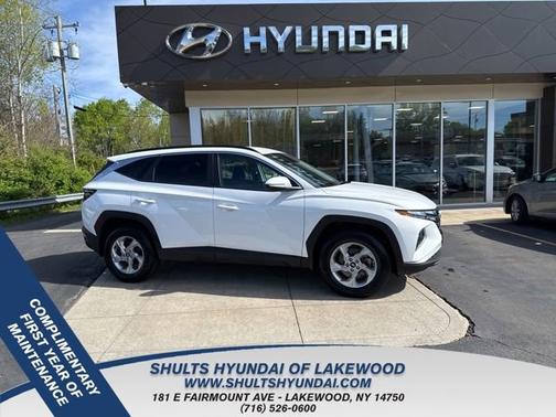 White 2023 Hyundai TUCSON SEL