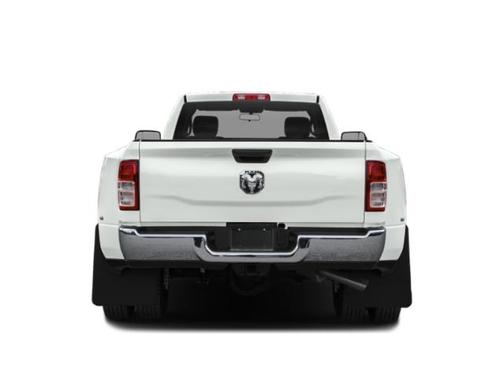 Diamond Black Crystal Pearlcoat 2019 RAM 3500 Tradesman Regular Cab 4x4 8' Box