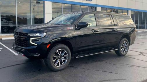 2023 Chevrolet Suburban 4WD Z71