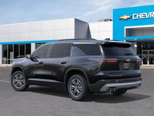 Mosaic Black Metallic 2026 Chevrolet Traverse LT