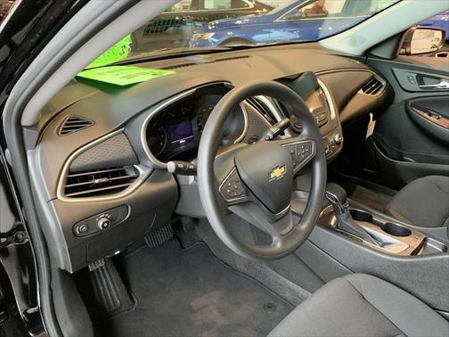 2022 Chevrolet Malibu 1LS