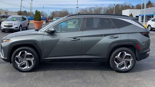 2022 Hyundai TUCSON SEL