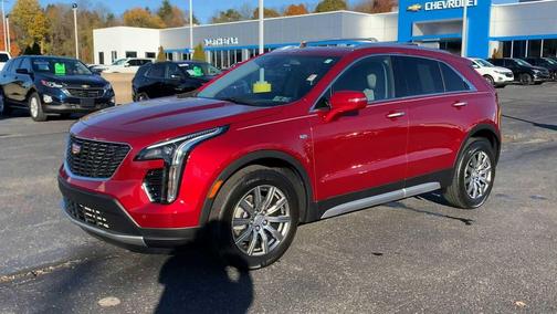 2021 Cadillac XT4 Premium Luxury