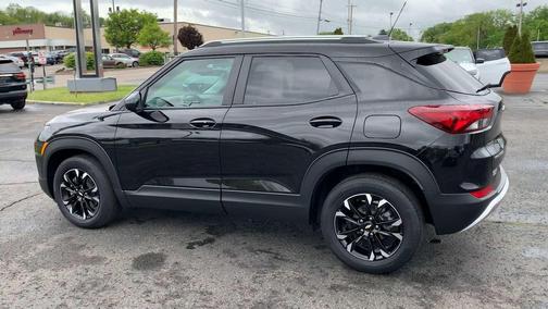 Mosaic Black Metallic 2023 Chevrolet Trailblazer LT