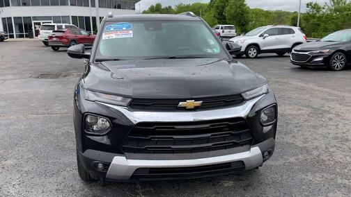 Mosaic Black Metallic 2023 Chevrolet Trailblazer LT