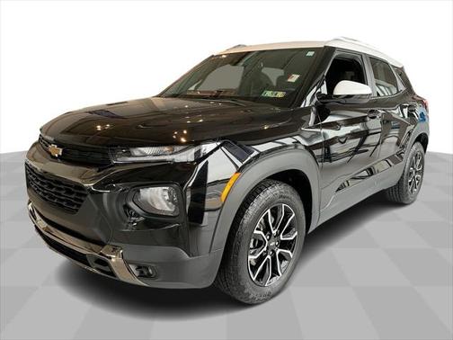 Mosaic Black Metallic 2023 Chevrolet Trailblazer ACTIV