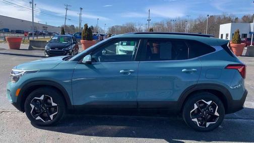 2024 Kia Seltos EX