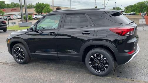 Mosaic Black Metallic 2023 Chevrolet Trailblazer LT