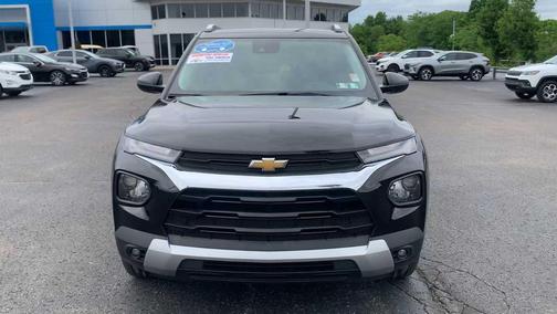 Mosaic Black Metallic 2023 Chevrolet Trailblazer LT