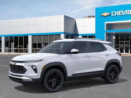 Summit White 2026 Chevrolet Trailblazer LT
