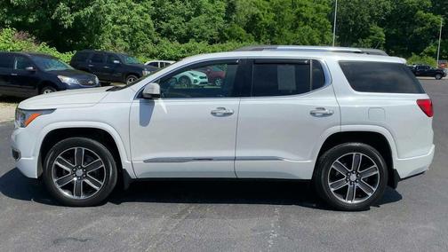 White Frost Tricoat 2018 GMC Acadia Denali