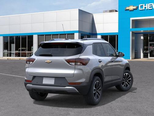 Sterling Gray Metallic 2026 Chevrolet Trailblazer LT