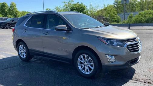 Pepperdust Metallic 2018 Chevrolet Equinox LT