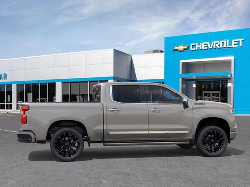 White Sands 2026 Chevrolet Silverado 1500 High Country