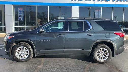 2021 Chevrolet Traverse LT Cloth