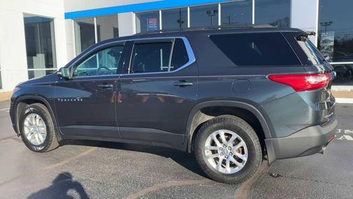 2021 Chevrolet Traverse LT Cloth