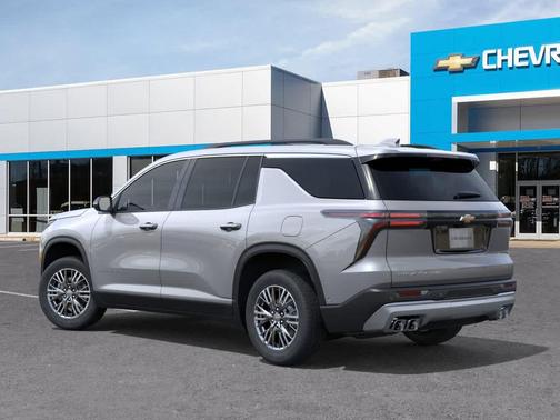 Sterling Gray Metallic 2026 Chevrolet Traverse LT