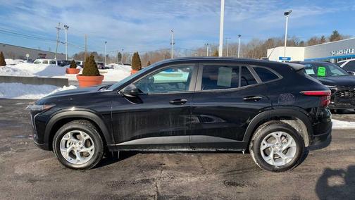 2024 Chevrolet Trax LS