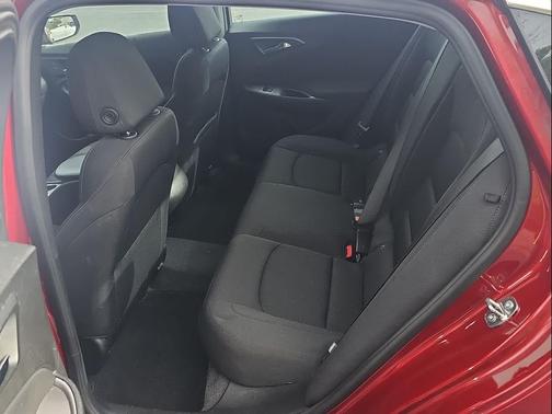 2023 Chevrolet Malibu FWD RS