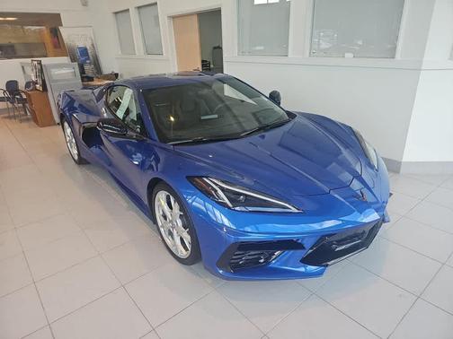 2021 Chevrolet Corvette Stingray w/2LT