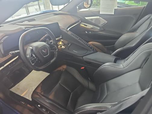 2021 Chevrolet Corvette Stingray w/2LT