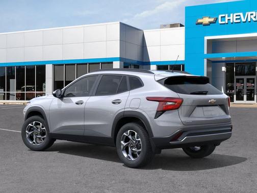 Sterling Gray Metallic 2026 Chevrolet Trax LT