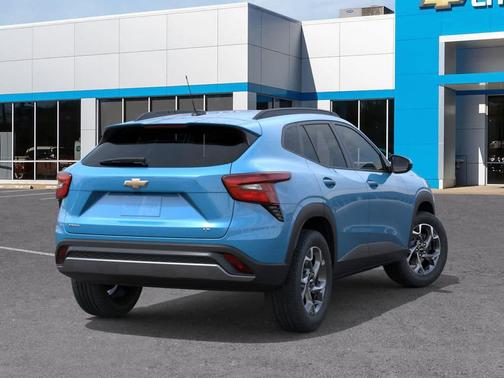 Marina Blue Metallic 2026 Chevrolet Trax LT