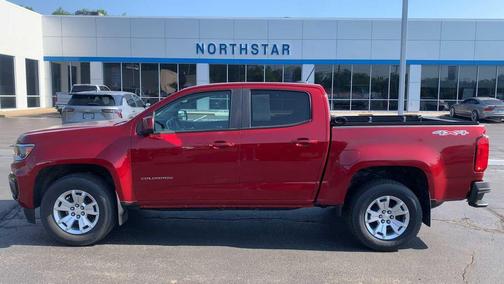 Cherry Red Tintcoat 2022 Chevrolet Colorado LT