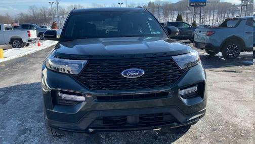 2023 Ford Explorer ST-Line