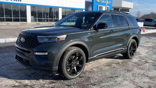 2023 Ford Explorer ST-Line