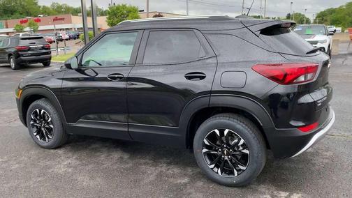 Mosaic Black Metallic 2023 Chevrolet Trailblazer LT