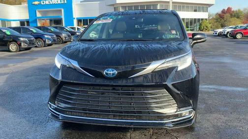 2024 Toyota Sienna Limited