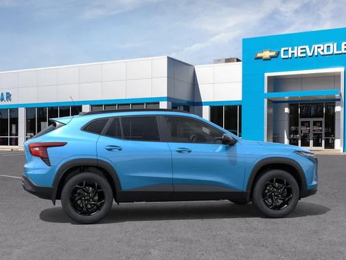 Marina Blue Metallic 2026 Chevrolet Trax LT