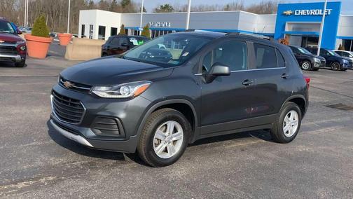Nightfall Gray Metallic 2019 Chevrolet Trax LT