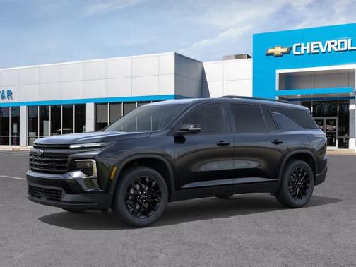 Mosaic Black Metallic 2026 Chevrolet Traverse LT