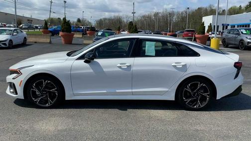 Snow White Pearl 2025 Kia K5 GT-Line