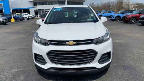 Summit White 2018 Chevrolet Trax LS