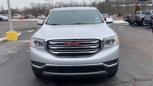 2017 GMC Acadia SLE-2