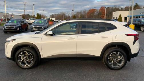 2024 Chevrolet Trax LT