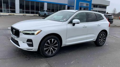 2023 Volvo XC60 B5 Core