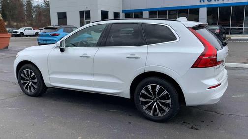 2023 Volvo XC60 B5 Core