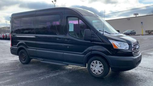 2017 Ford Transit-350 XLT
