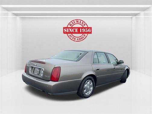 2002 Cadillac DeVille Base