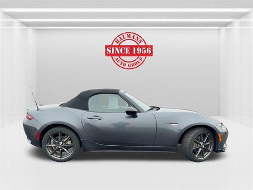 2016 Mazda MX-5 Miata Club