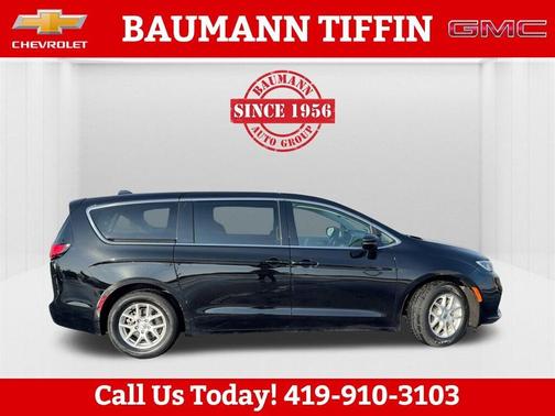 2024 Chrysler Pacifica Touring-L