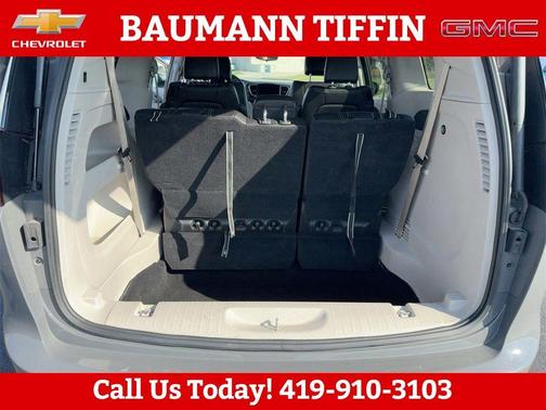 2023 Chrysler Pacifica Touring-L