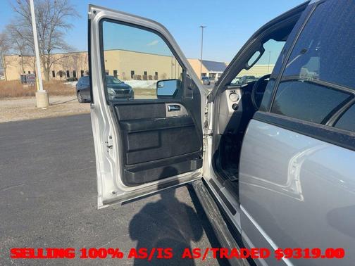 Ingot Silver 2017 Ford Expedition EL XLT