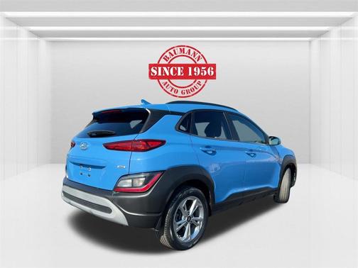 2022 Hyundai KONA SEL